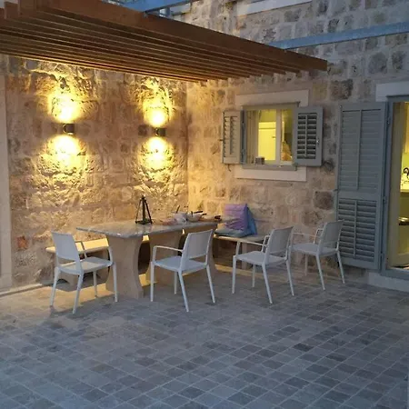 Jasmine Luxury House With Private Pool, Spacious Terraces And Spectacular Sea Views Vis